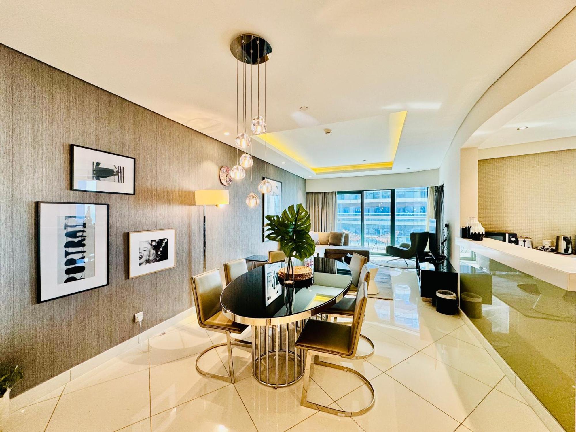 Luxe 3br , Paramount By Damac, Excellent Pool Dubai