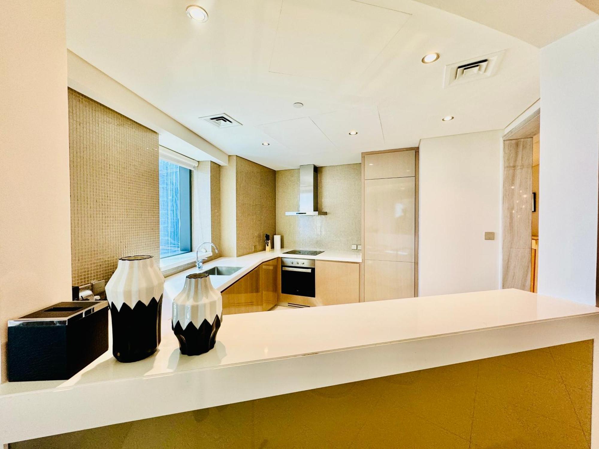 Luxe 3br , Paramount By Damac, Excellent Pool Dubai